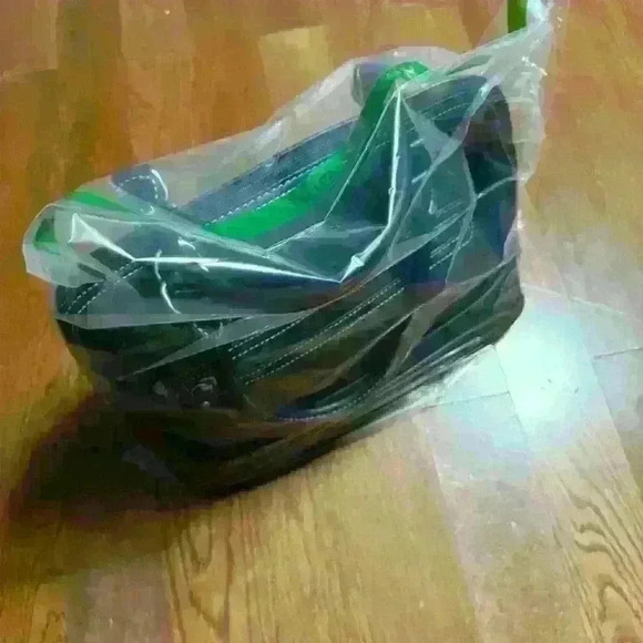 Giani Bernini Saffiano Dome Satchel - Picture 10 of 14